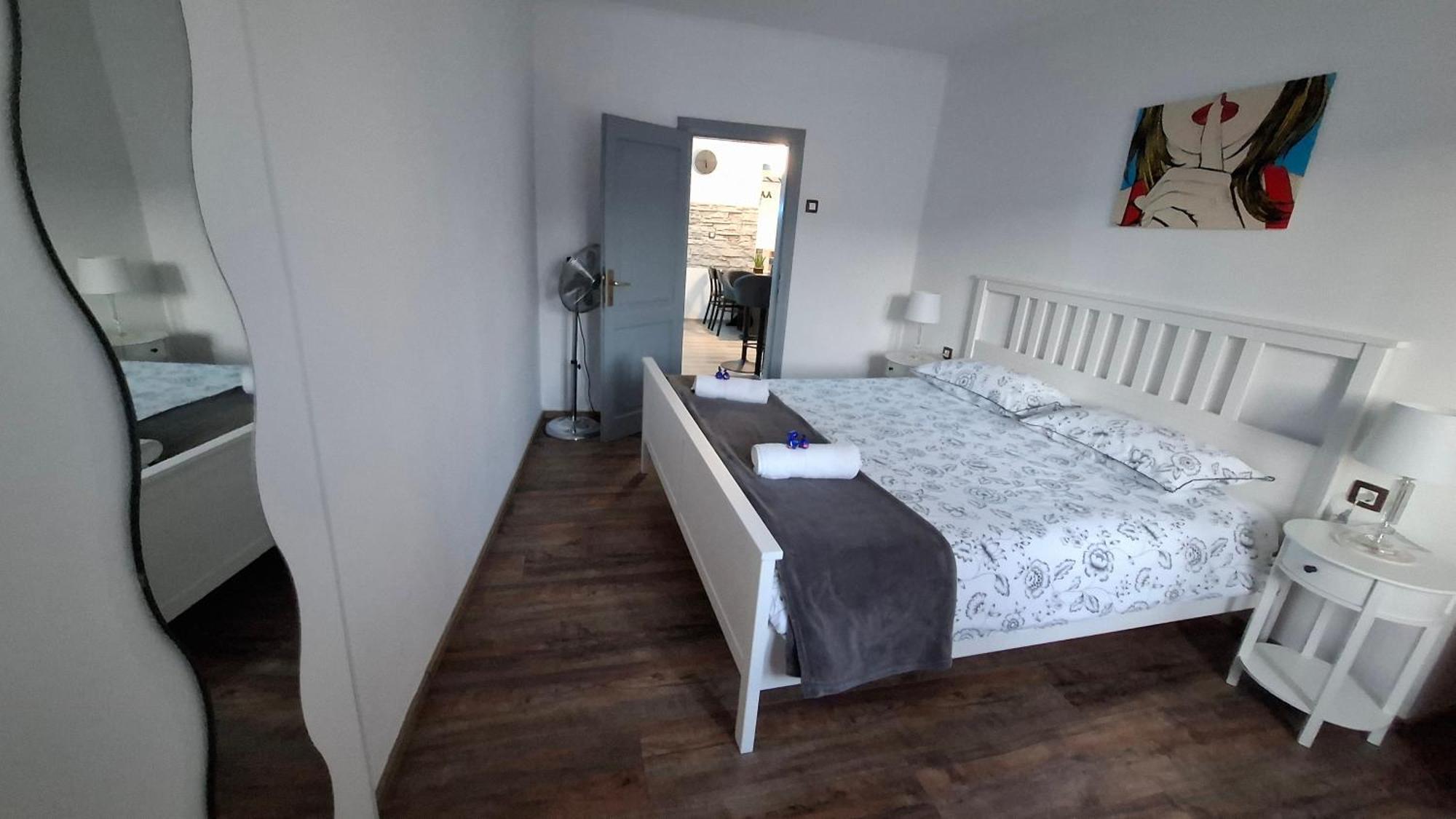 Apartman Darija 파진 외부 사진