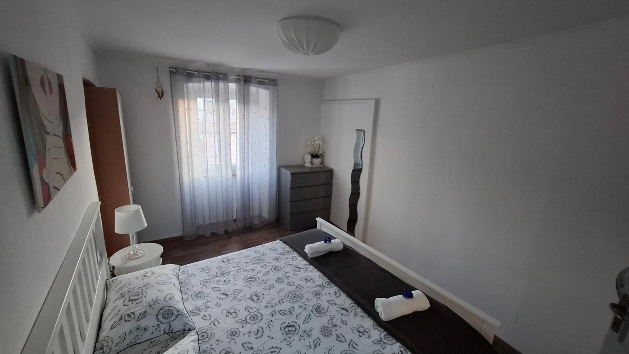Apartman Darija 파진 외부 사진