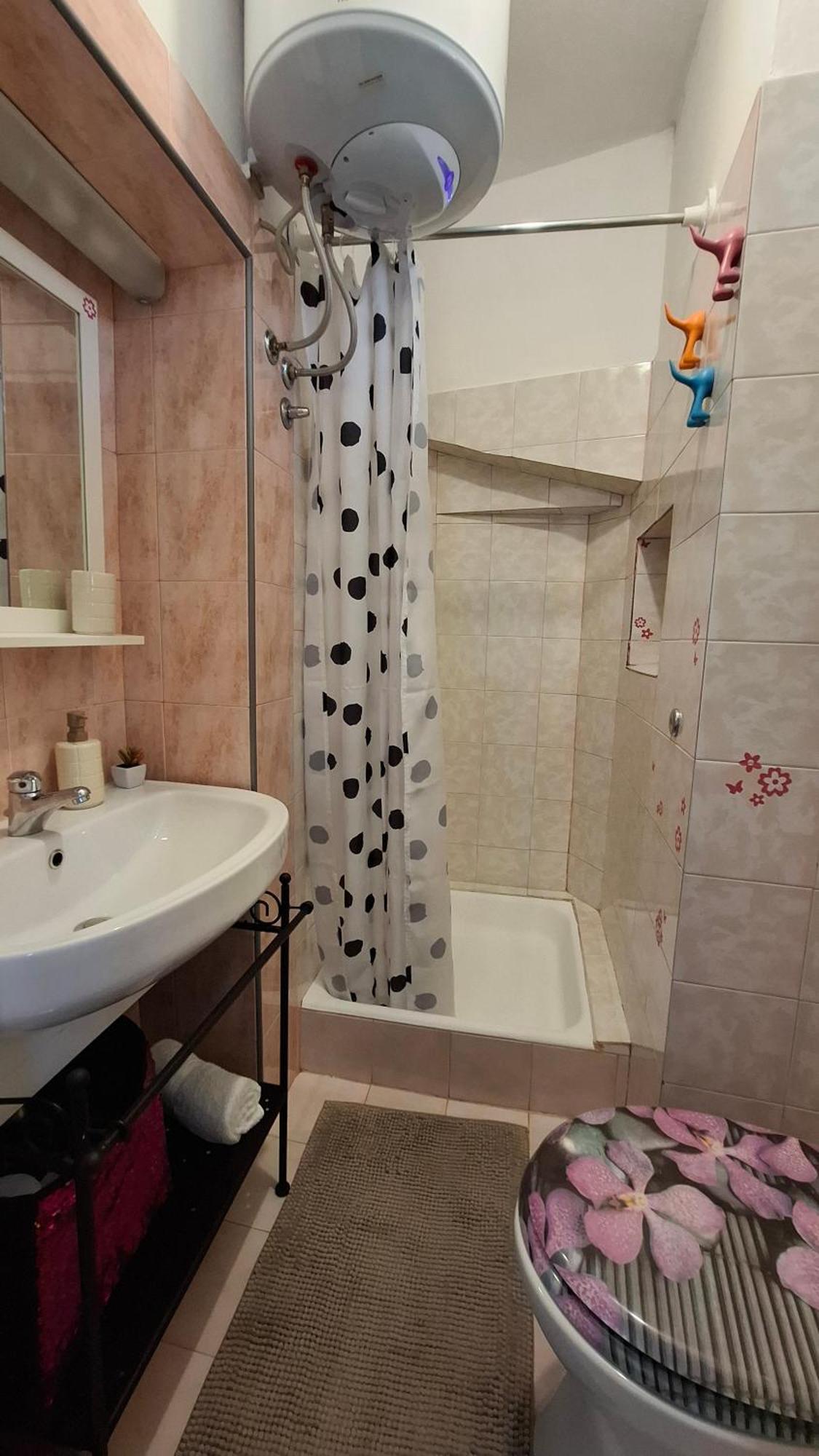 Apartman Darija 파진 외부 사진
